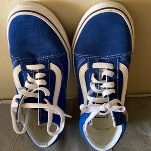 Blue vans